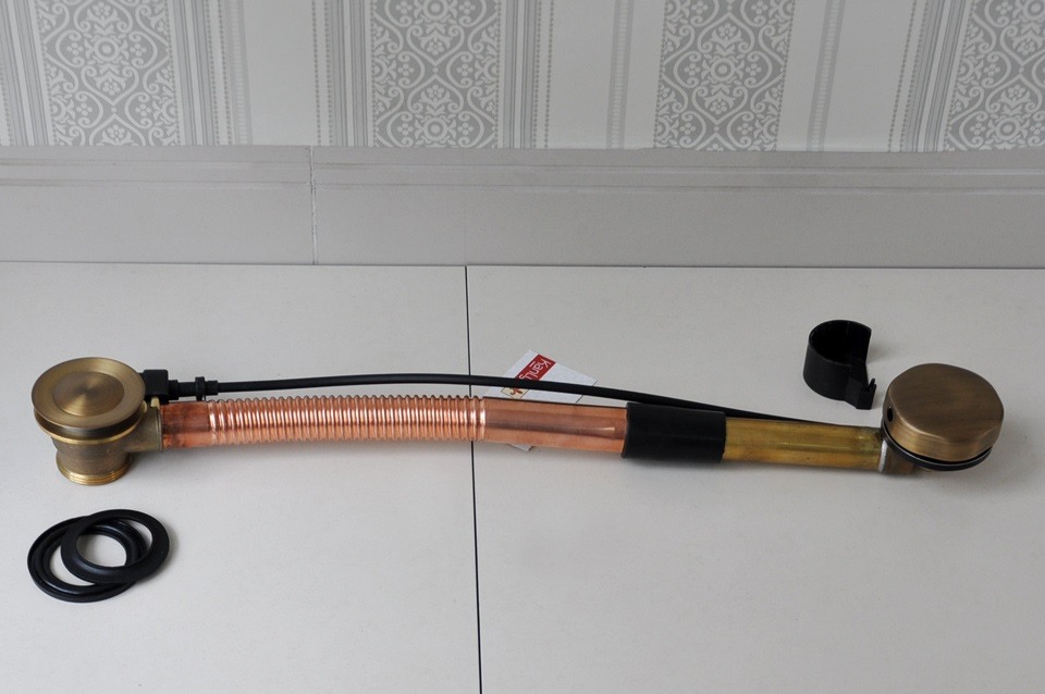 Hình ảnh thực tế bộ xả bồn tắm nằm Kanly GCX 05