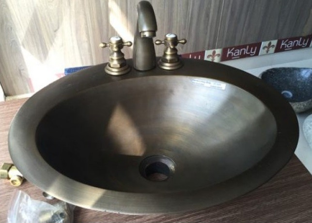 Hình ảnh thực tế chậu rửa mặt đồng thau Kanly GCL08 đặt bàn