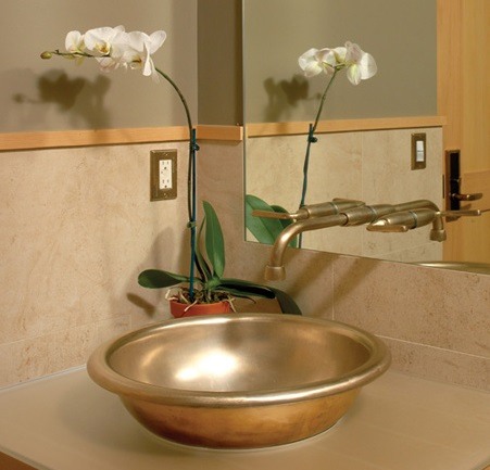 Hình ảnh thực tế chậu rửa mặt đồng thau Kanly RSC319 đặt bàn