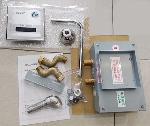 Chi tiết bộ phận van xả tiểu Caesar A637 tự động