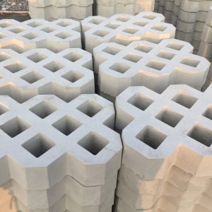 Gạch trồng cỏ 390x260