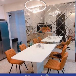 Gương decor ghép tường nghệ thuật độc đáo