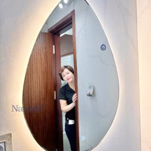 Gương phale soi trong suốt