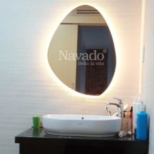 Gương phòng tắm đèn led hình viên đá