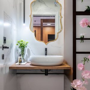 Gương phòng tắm khung inox nghệ thuật