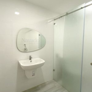Gương phòng tắm mài vát Nav-109C