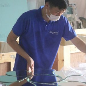 Gương tròn nhà tắm treo tường khung đen 60cm