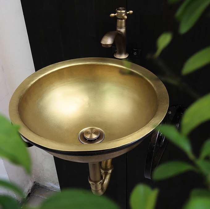 Hình ảnh thực tế chậu rửa mặt đồng thau Kanly RSC318V đặt bàn