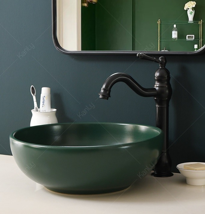 Hình ảnh thực tế lavabo rửa mặt Kanly đặt bàn SU519