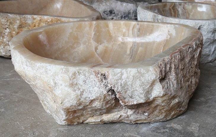 Tính năng lavabo rửa mặt ONY51i Kanly đá phát sáng