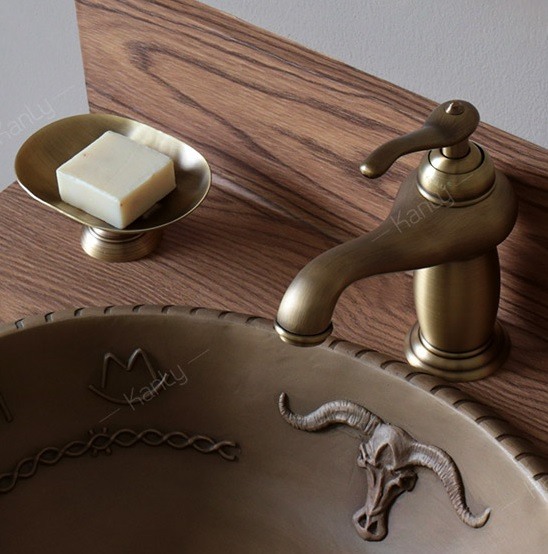 Hình ảnh thực tế vòi chậu rửa Kanly đồng thau GCV03