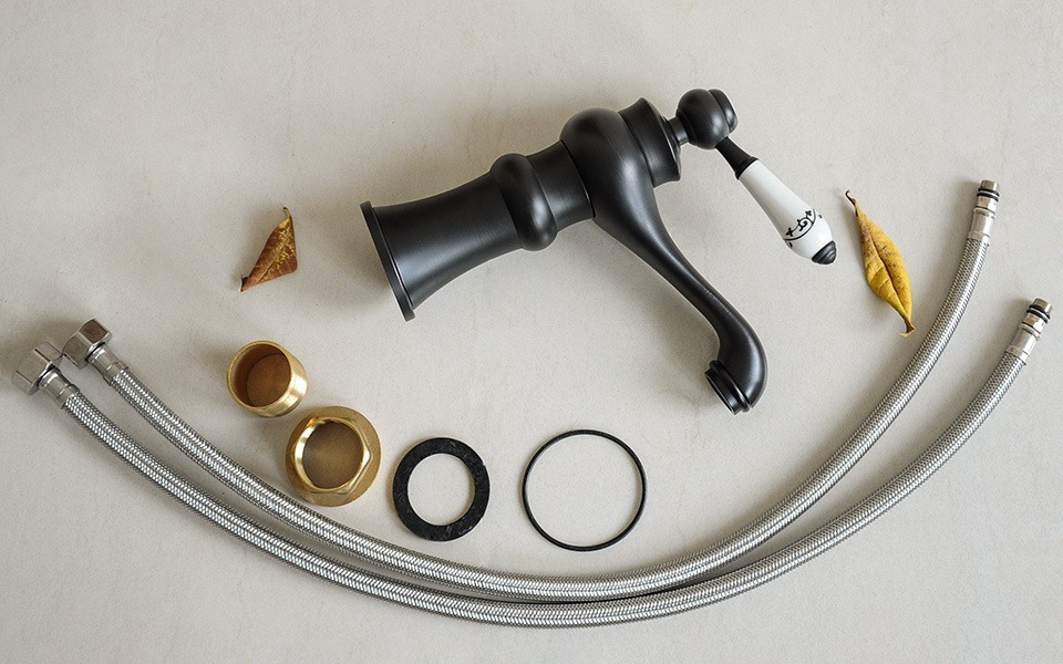 Hình ảnh thực tế vòi chậu rửa Kanly đồng thau GCV 03B