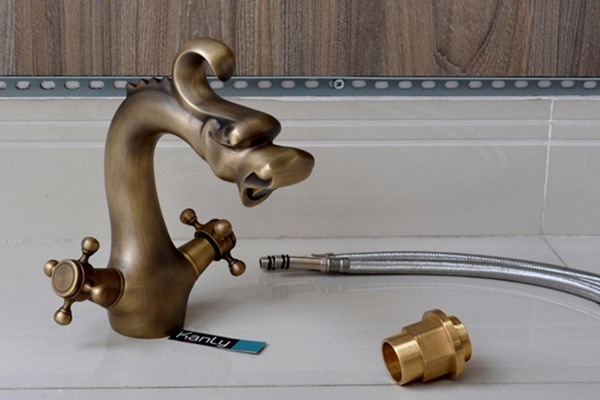 Hình ảnh thực tế vòi chậu rửa Kanly đồng thau GCV 10