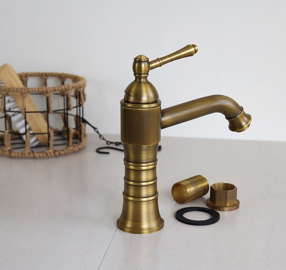 Hình ảnh thực tế vòi chậu rửa Kanly đồng thau GCV 13