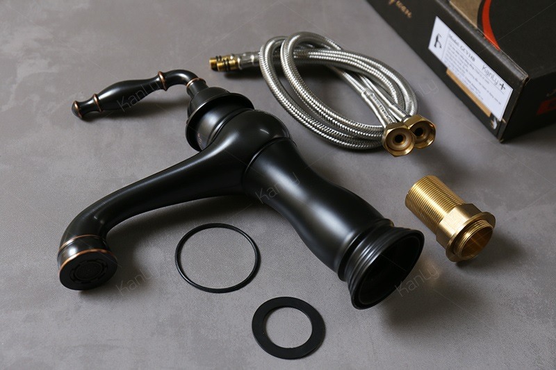 Hình ảnh thực tế vòi chậu rửa Kanly đồng thau GCV 14B